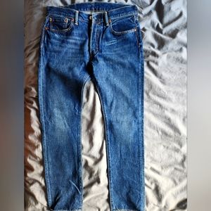 Levi's 501 blue jeans